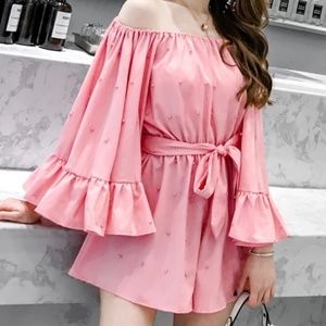 MODA ME COUTURE Pants - Pink Pearl Detailed Romper MODA ME COUTURE Pants - Pink Pearl Detailed Romper